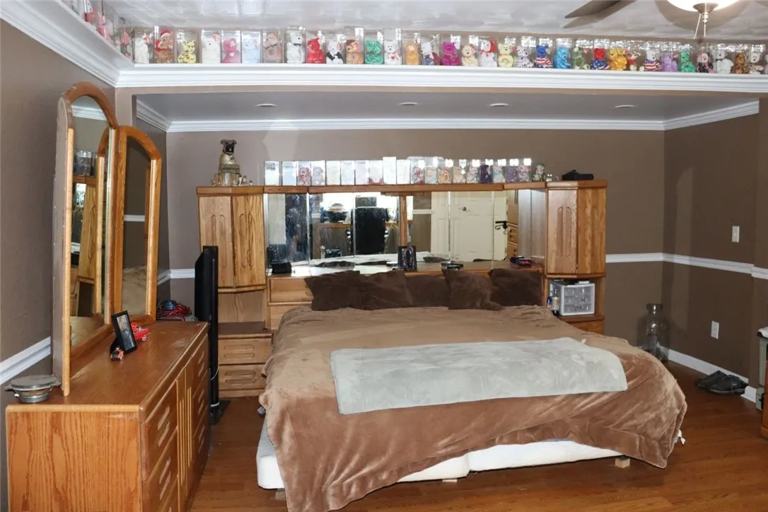 697 North Greece Road, Greece, New York 14626, Greece, New York 14626, 3 Bedrooms Bedrooms, 8 Rooms Rooms,1 BathroomBathrooms,Residential,For Sale,697 North Greece Road, Greece, New York 14626,R1620454