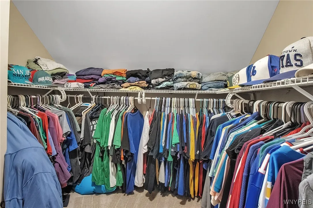 1007 87th Street, Niagara Falls, New York 14304, Niagara Falls, New York 14304, 3 Bedrooms Bedrooms, 7 Rooms Rooms,2 BathroomsBathrooms,Residential,For Sale,1007 87th Street, Niagara Falls, New York 14304,B1621776