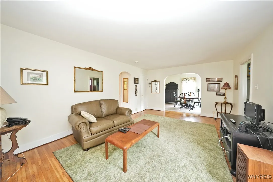 28 Huntington Court, Hamburg, New York 14075, Hamburg, New York 14075, 3 Bedrooms Bedrooms, 8 Rooms Rooms,1 BathroomBathrooms,Residential,For Sale,28 Huntington Court, Hamburg, New York 14075,B1618354