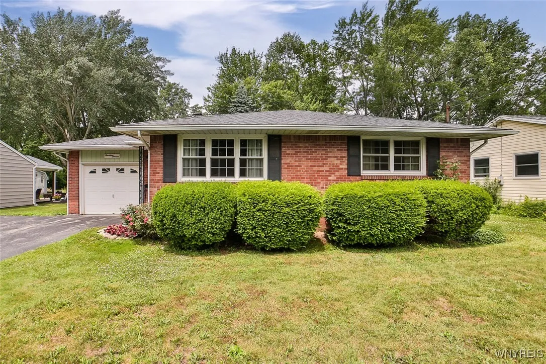 1416 Forbes Street, North Tonawanda, New York 1412, North Tonawanda, New York 14120, 3 Bedrooms Bedrooms, 6 Rooms Rooms,2 BathroomsBathrooms,Residential,For Sale,1416 Forbes Street, North Tonawanda, New York 1412,B1621720