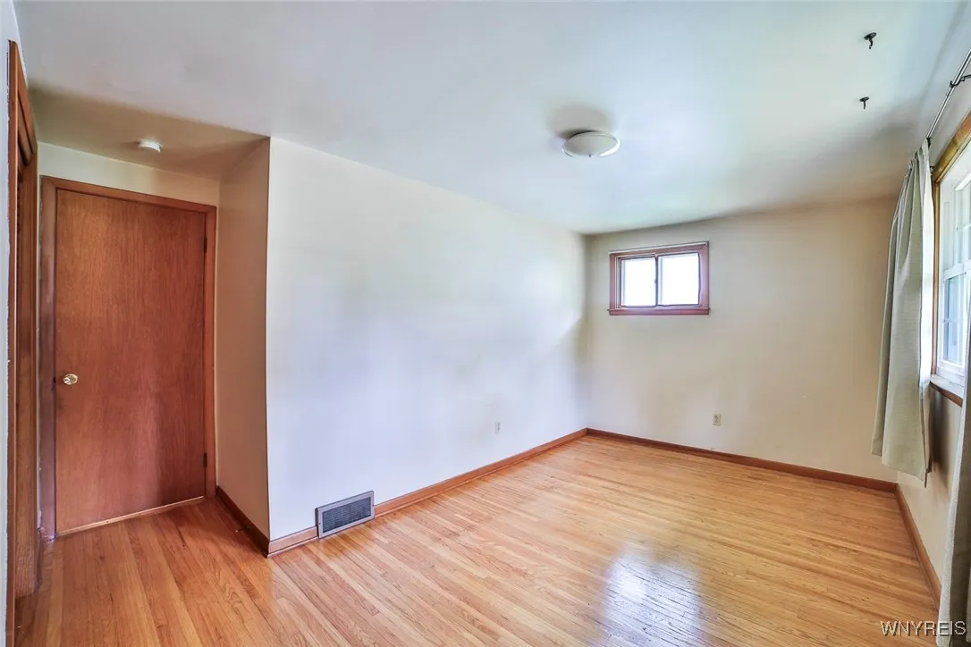 1416 Forbes Street, North Tonawanda, New York 1412, North Tonawanda, New York 14120, 3 Bedrooms Bedrooms, 6 Rooms Rooms,2 BathroomsBathrooms,Residential,For Sale,1416 Forbes Street, North Tonawanda, New York 1412,B1621720