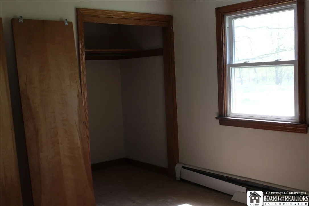 410 Chestnut Street, Pomfret, New York 14063, Pomfret, New York 14063, 2 Bedrooms Bedrooms, 6 Rooms Rooms,2 BathroomsBathrooms,Residential,For Sale,410 Chestnut Street, Pomfret, New York 14063,R1621755