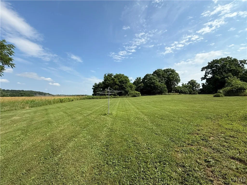 2359 Sands Road, Camillus, New York 13031, Camillus, New York 13031, 3 Bedrooms Bedrooms, 6 Rooms Rooms,1 BathroomBathrooms,Residential,For Sale,2359 Sands Road, Camillus, New York 13031,S1621295