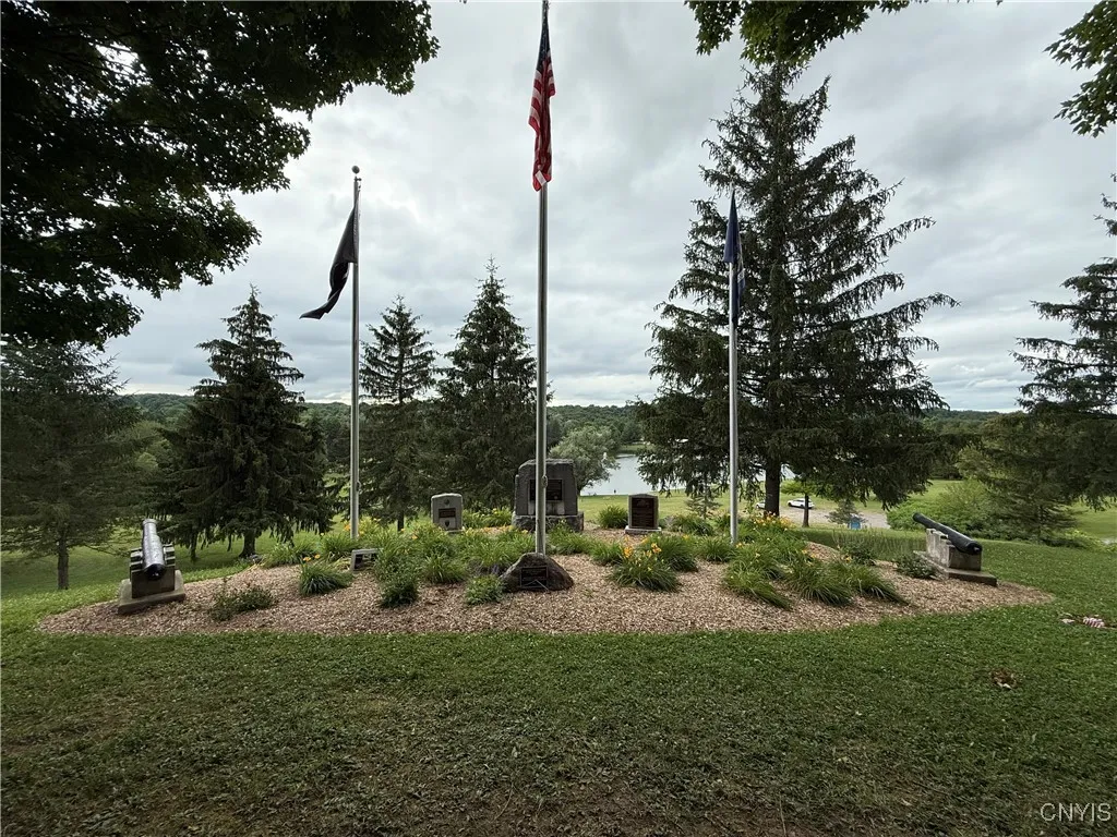2359 Sands Road, Camillus, New York 13031, Camillus, New York 13031, 3 Bedrooms Bedrooms, 6 Rooms Rooms,1 BathroomBathrooms,Residential,For Sale,2359 Sands Road, Camillus, New York 13031,S1621295
