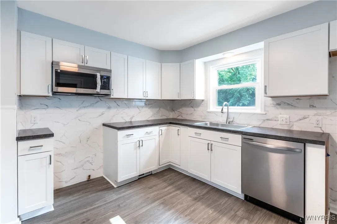 539 Windermere Boulevard, Amherst, New York 14226, Amherst, New York 14226, 4 Bedrooms Bedrooms, 9 Rooms Rooms,1 BathroomBathrooms,Residential,For Sale,539 Windermere Boulevard, Amherst, New York 14226,B1621185
