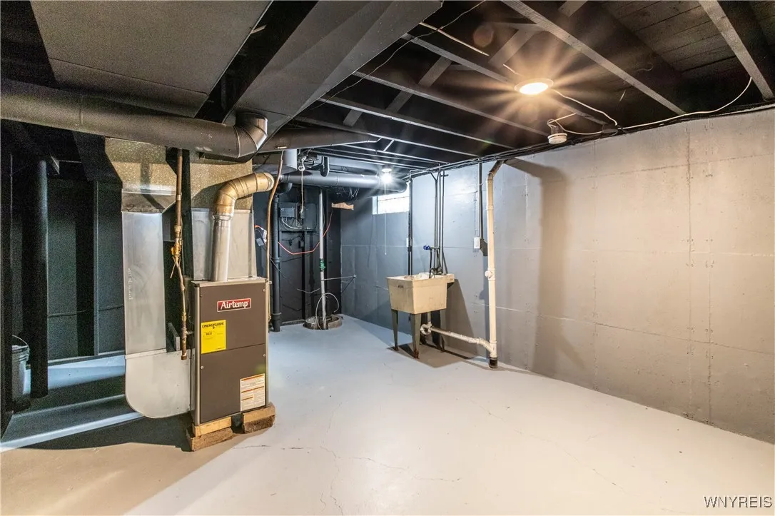 Clean Dry Basement