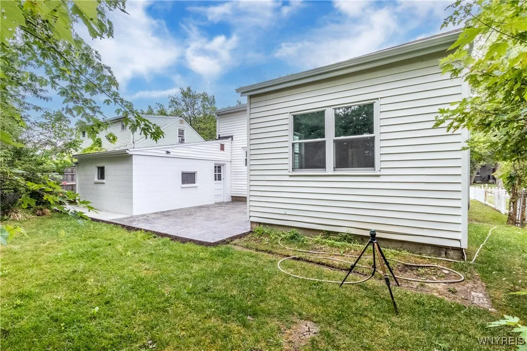 539 Windermere Boulevard, Amherst, New York 14226, Amherst, New York 14226, 4 Bedrooms Bedrooms, 9 Rooms Rooms,1 BathroomBathrooms,Residential,For Sale,539 Windermere Boulevard, Amherst, New York 14226,B1621185