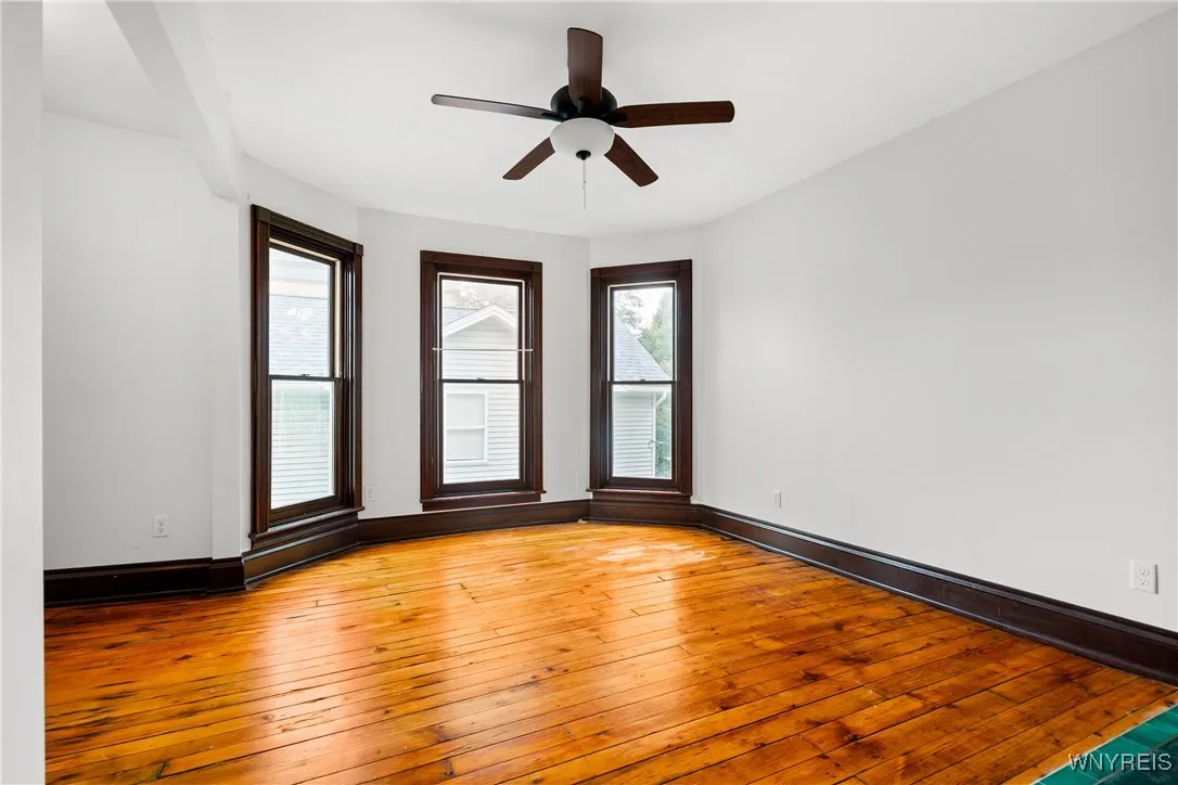 136 Prospect Avenue, Buffalo, New York 14201, Buffalo, New York 14201, 3 Bedrooms Bedrooms, 7 Rooms Rooms,2 BathroomsBathrooms,Residential Lease,For Rent,136 Prospect Avenue, Buffalo, New York 14201,B1620041