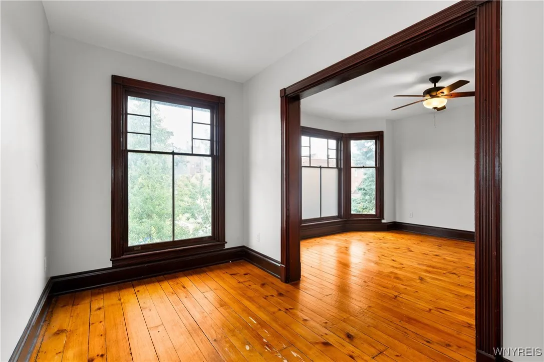 136 Prospect Avenue, Buffalo, New York 14201, Buffalo, New York 14201, 3 Bedrooms Bedrooms, 7 Rooms Rooms,2 BathroomsBathrooms,Residential Lease,For Rent,136 Prospect Avenue, Buffalo, New York 14201,B1620041