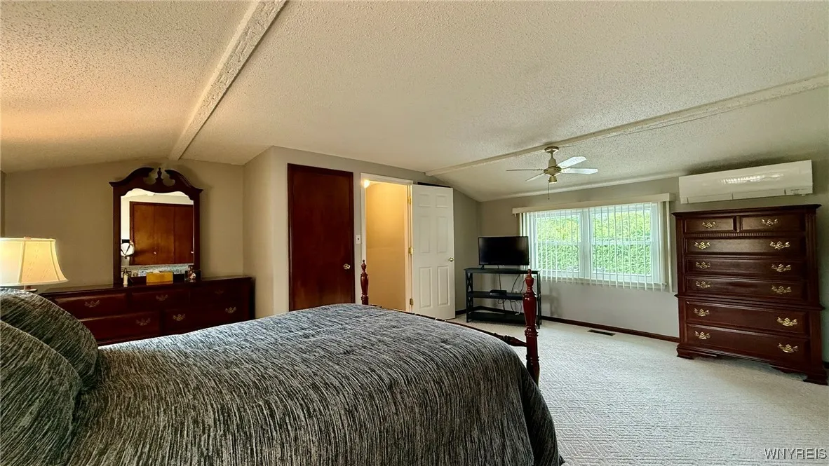 829 Deerfield Drive, North Tonawanda, New York 141, North Tonawanda, New York 14120, 4 Bedrooms Bedrooms, 10 Rooms Rooms,1 BathroomBathrooms,Residential,For Sale,829 Deerfield Drive, North Tonawanda, New York 141,B1621791