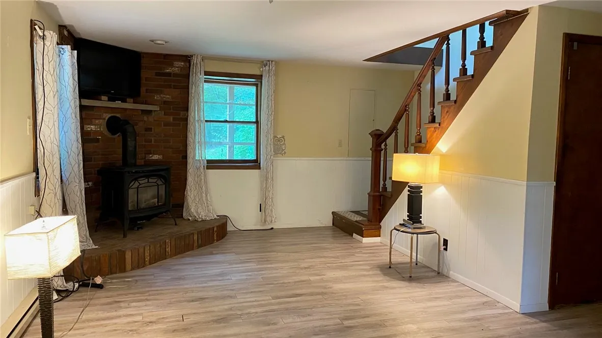 1221 Garden Lane, Middlesex, New York 14507, Middlesex, New York 14507, 3 Bedrooms Bedrooms, 8 Rooms Rooms,2 BathroomsBathrooms,Residential,For Sale,1221 Garden Lane, Middlesex, New York 14507,R1621786
