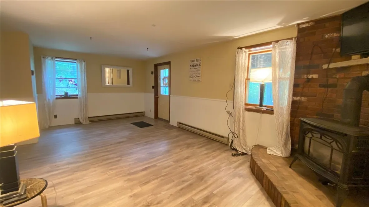 1221 Garden Lane, Middlesex, New York 14507, Middlesex, New York 14507, 3 Bedrooms Bedrooms, 8 Rooms Rooms,2 BathroomsBathrooms,Residential,For Sale,1221 Garden Lane, Middlesex, New York 14507,R1621786