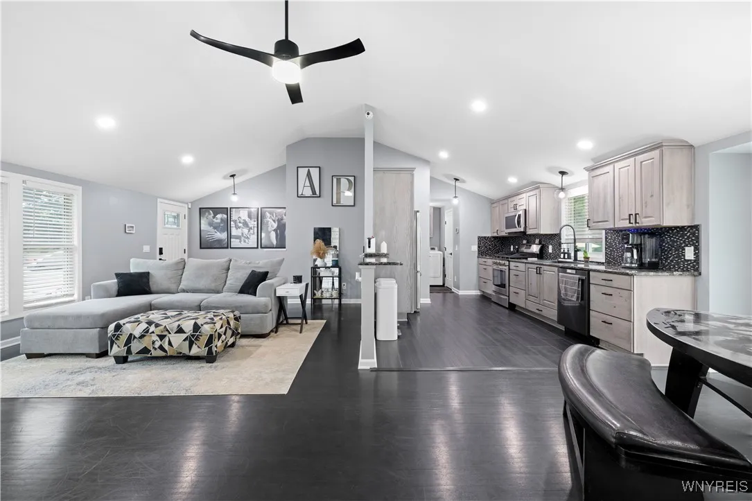1203 Greenfield Drive, Alden, New York 14004, Alden, New York 14004, 3 Bedrooms Bedrooms, 6 Rooms Rooms,1 BathroomBathrooms,Residential,For Sale,1203 Greenfield Drive, Alden, New York 14004,B1620977