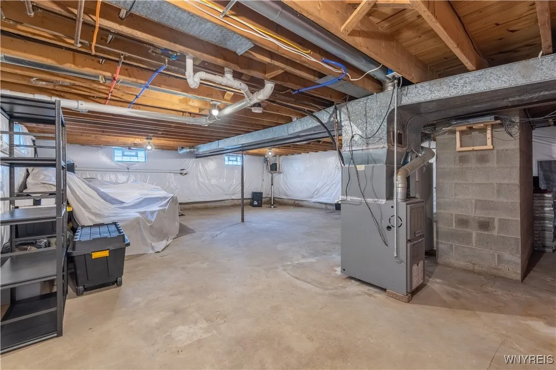 1203 Greenfield Drive, Alden, New York 14004, Alden, New York 14004, 3 Bedrooms Bedrooms, 6 Rooms Rooms,1 BathroomBathrooms,Residential,For Sale,1203 Greenfield Drive, Alden, New York 14004,B1620977