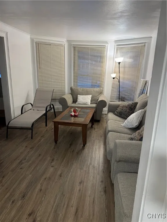 210 Pattison Street, Syracuse, New York 13203, Syracuse, New York 13203, 6 Bedrooms Bedrooms, ,2 BathroomsBathrooms,Residential,Closed,210 Pattison Street, Syracuse, New York 13203,0,S1621733