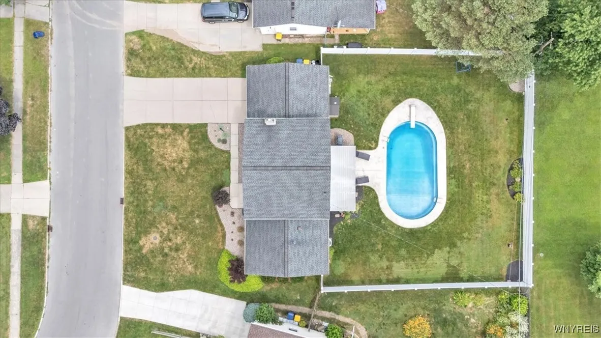 48 Woodbury Drive, Lockport City, New York 14094, Lockport City, New York 14094, 3 Bedrooms Bedrooms, 7 Rooms Rooms,1 BathroomBathrooms,Residential,Closed,48 Woodbury Drive, Lockport City, New York 14094,0,B1617663