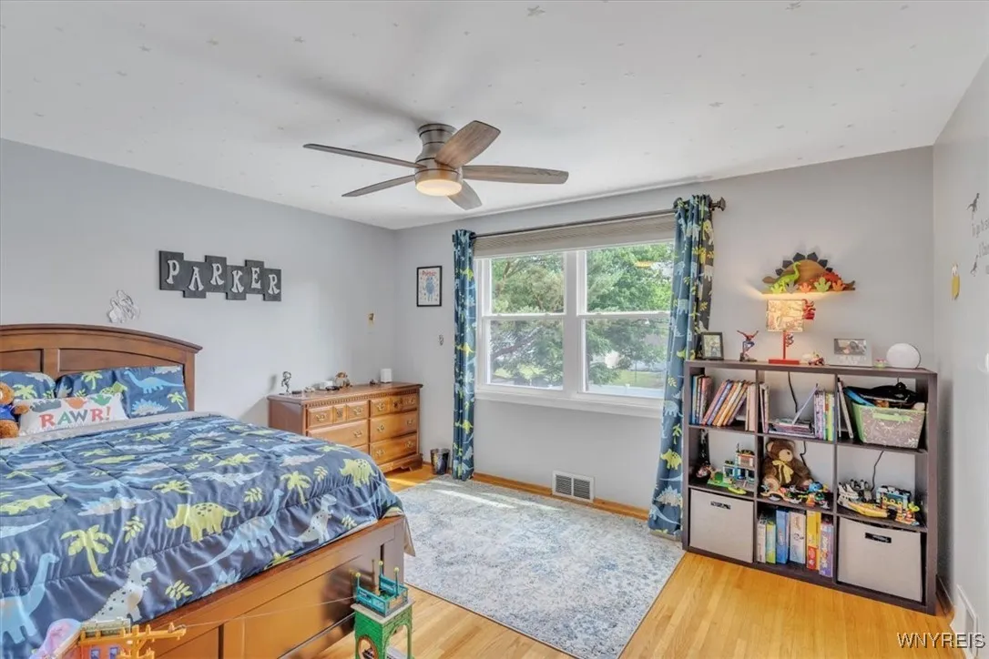 48 Woodbury Drive, Lockport City, New York 14094, Lockport City, New York 14094, 3 Bedrooms Bedrooms, 7 Rooms Rooms,1 BathroomBathrooms,Residential,Closed,48 Woodbury Drive, Lockport City, New York 14094,0,B1617663