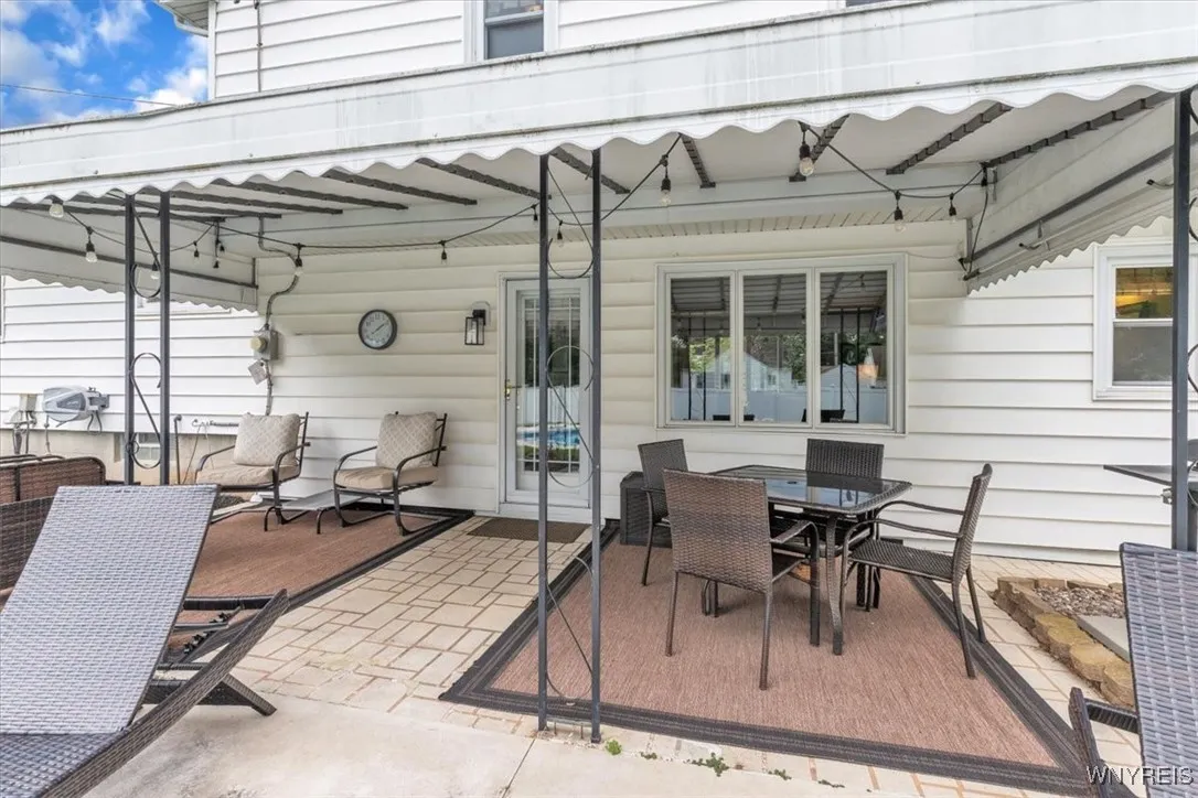 48 Woodbury Drive, Lockport City, New York 14094, Lockport City, New York 14094, 3 Bedrooms Bedrooms, 7 Rooms Rooms,1 BathroomBathrooms,Residential,Closed,48 Woodbury Drive, Lockport City, New York 14094,0,B1617663