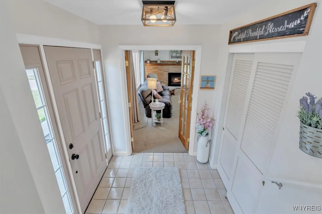 48 Woodbury Drive, Lockport City, New York 14094, Lockport City, New York 14094, 3 Bedrooms Bedrooms, 7 Rooms Rooms,1 BathroomBathrooms,Residential,Closed,48 Woodbury Drive, Lockport City, New York 14094,0,B1617663