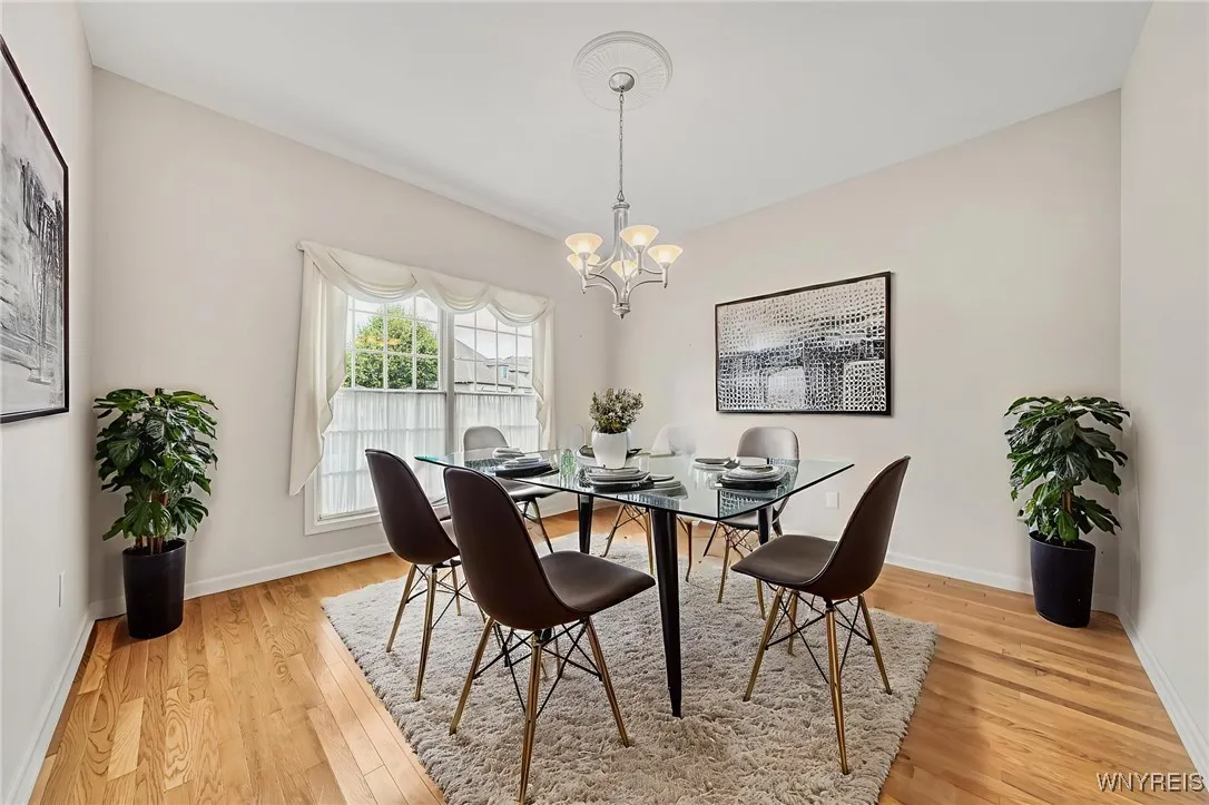 70 Haverford Lane, Amherst, New York 14221, Amherst, New York 14221, 3 Bedrooms Bedrooms, 11 Rooms Rooms,2 BathroomsBathrooms,Residential,For Sale,70 Haverford Lane, Amherst, New York 14221,B1621370