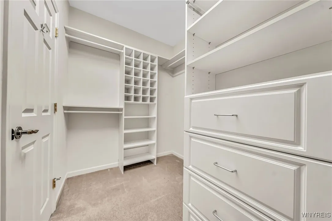 70 Haverford Lane, Amherst, New York 14221, Amherst, New York 14221, 3 Bedrooms Bedrooms, 11 Rooms Rooms,2 BathroomsBathrooms,Residential,For Sale,70 Haverford Lane, Amherst, New York 14221,B1621708