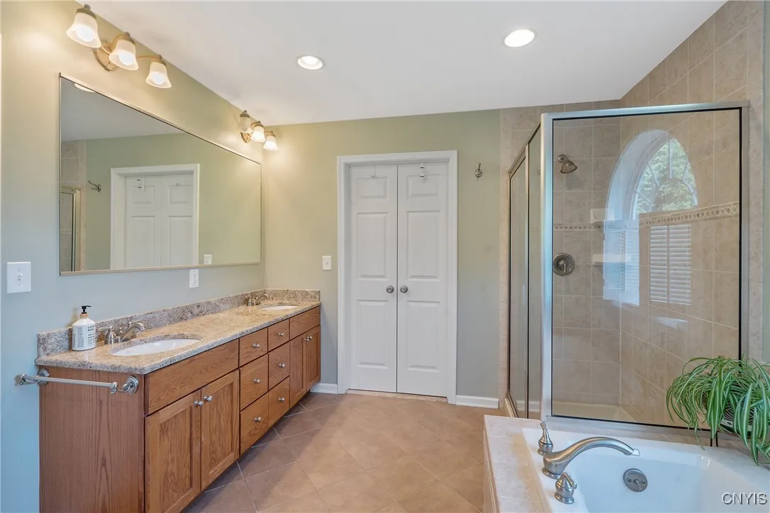 1002 Oreste Street, Camillus, New York 13031, Camillus, New York 13031, 4 Bedrooms Bedrooms, 12 Rooms Rooms,2 BathroomsBathrooms,Residential,For Sale,1002 Oreste Street, Camillus, New York 13031,S1620630