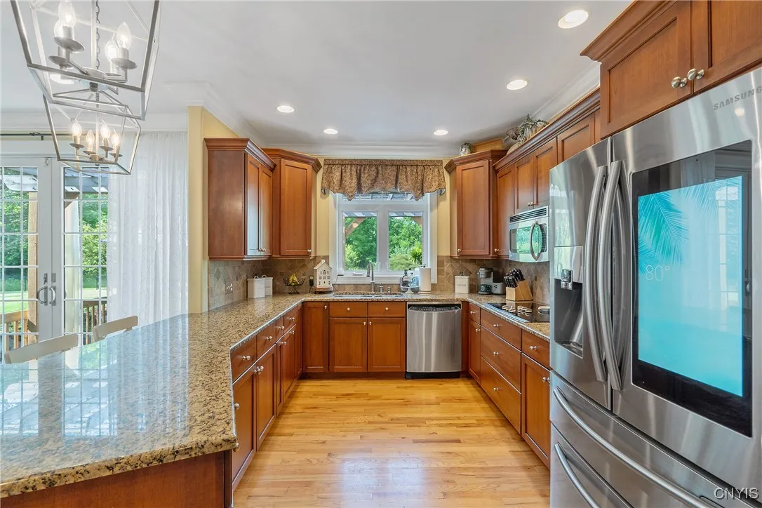 1002 Oreste Street, Camillus, New York 13031, Camillus, New York 13031, 4 Bedrooms Bedrooms, 12 Rooms Rooms,2 BathroomsBathrooms,Residential,For Sale,1002 Oreste Street, Camillus, New York 13031,S1620630