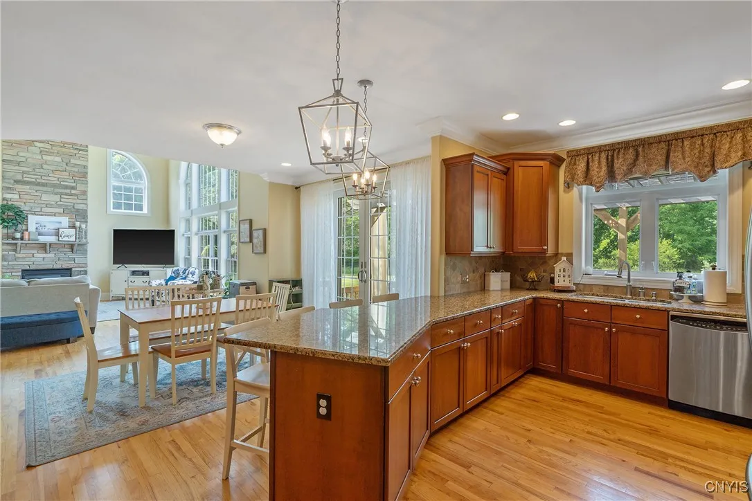 1002 Oreste Street, Camillus, New York 13031, Camillus, New York 13031, 4 Bedrooms Bedrooms, 12 Rooms Rooms,2 BathroomsBathrooms,Residential,For Sale,1002 Oreste Street, Camillus, New York 13031,S1620630