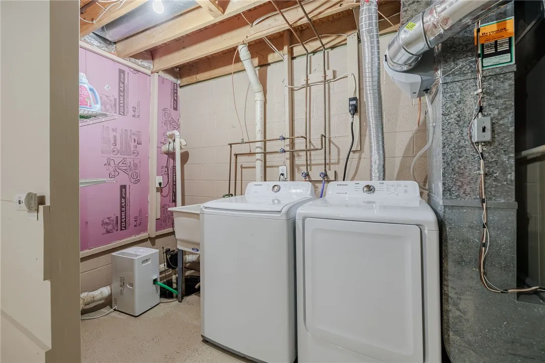 134 Jordache Lane, Ogden, New York 14559, Ogden, New York 14559, 2 Bedrooms Bedrooms, 4 Rooms Rooms,1 BathroomBathrooms,Residential,For Sale,134 Jordache Lane, Ogden, New York 14559,R1621725