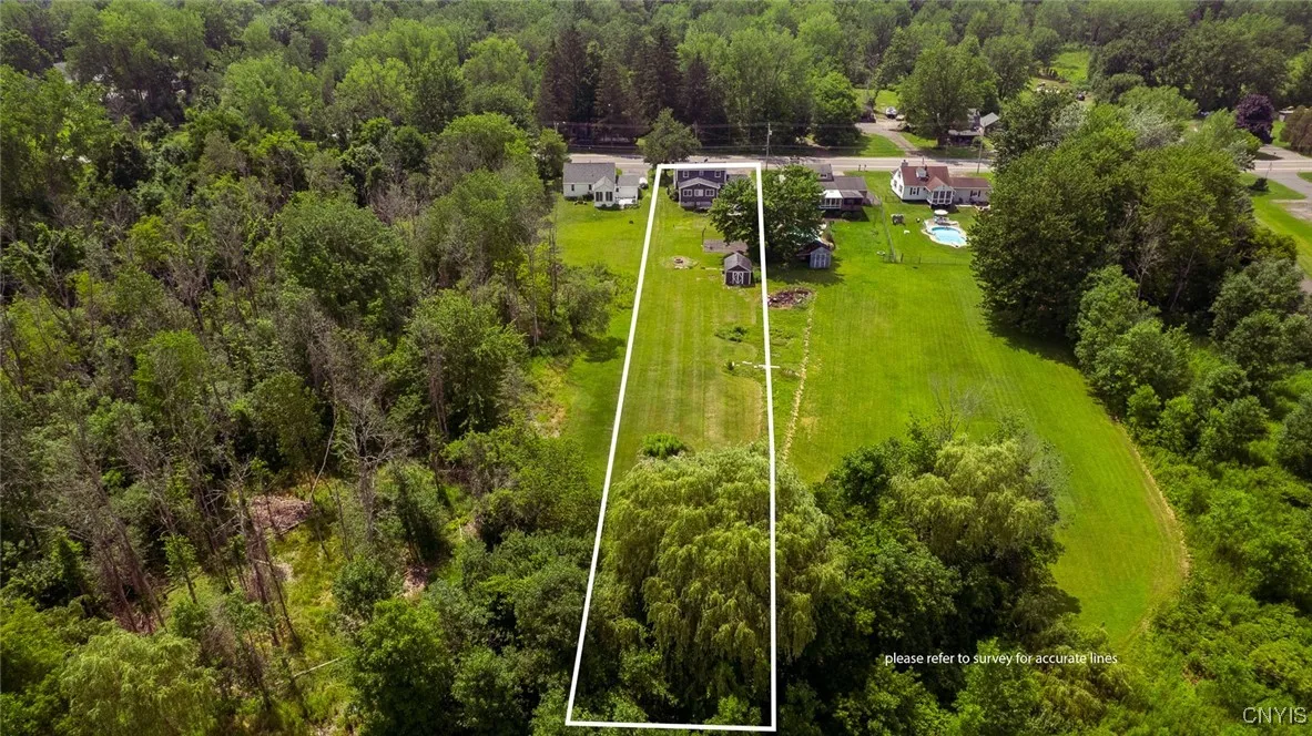 9426 Brewerton Road, Cicero, New York 13029, Cicero, New York 13029, 4 Bedrooms Bedrooms, 10 Rooms Rooms,1 BathroomBathrooms,Residential,For Sale,9426 Brewerton Road, Cicero, New York 13029,S1621454