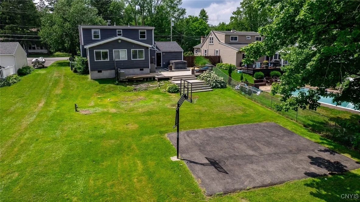 9426 Brewerton Road, Cicero, New York 13029, Cicero, New York 13029, 4 Bedrooms Bedrooms, 10 Rooms Rooms,1 BathroomBathrooms,Residential,For Sale,9426 Brewerton Road, Cicero, New York 13029,S1621454