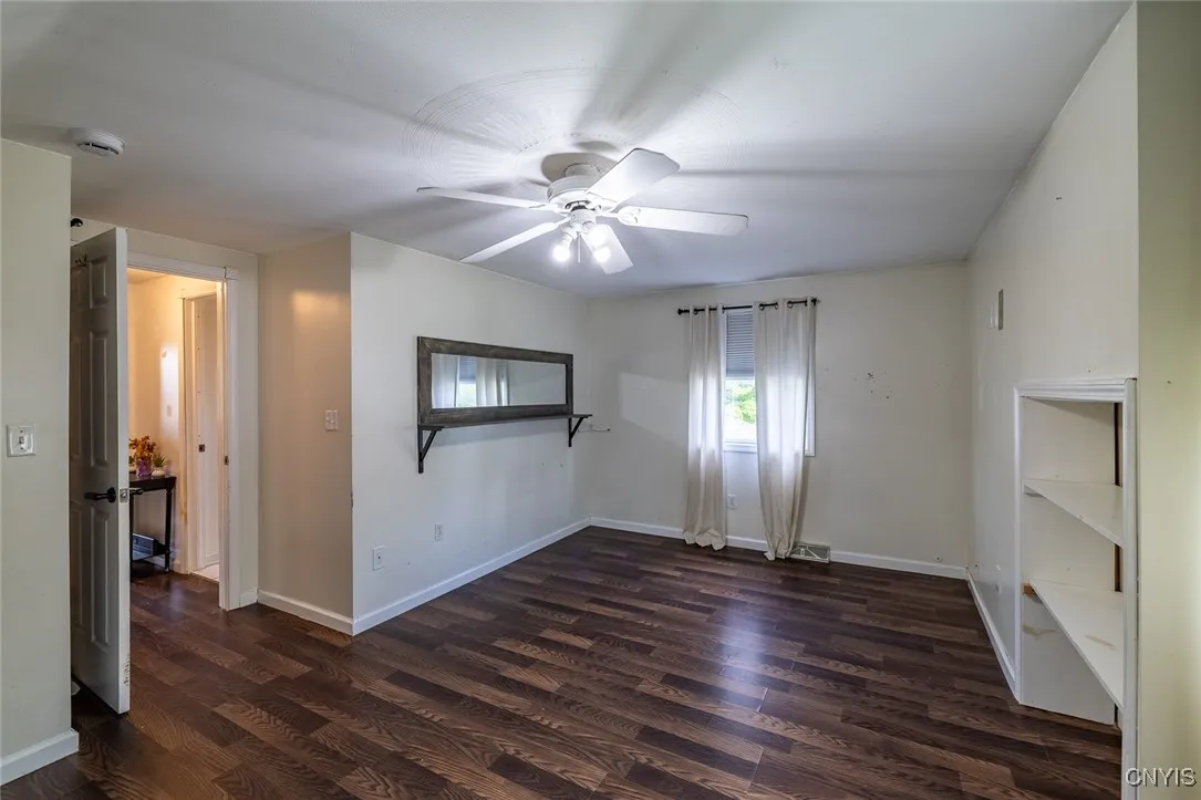 9426 Brewerton Road, Cicero, New York 13029, Cicero, New York 13029, 4 Bedrooms Bedrooms, 10 Rooms Rooms,1 BathroomBathrooms,Residential,For Sale,9426 Brewerton Road, Cicero, New York 13029,S1621454