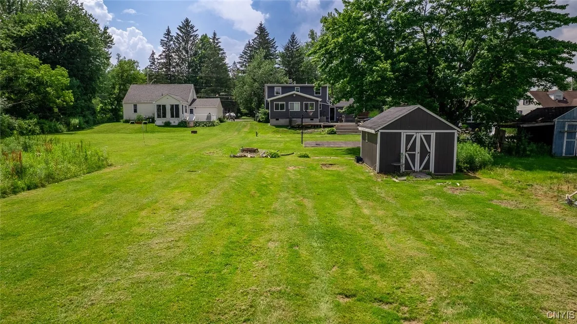 9426 Brewerton Road, Cicero, New York 13029, Cicero, New York 13029, 4 Bedrooms Bedrooms, 10 Rooms Rooms,1 BathroomBathrooms,Residential,For Sale,9426 Brewerton Road, Cicero, New York 13029,S1621454