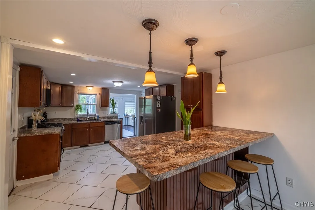 9426 Brewerton Road, Cicero, New York 13029, Cicero, New York 13029, 4 Bedrooms Bedrooms, 10 Rooms Rooms,1 BathroomBathrooms,Residential,For Sale,9426 Brewerton Road, Cicero, New York 13029,S1621454