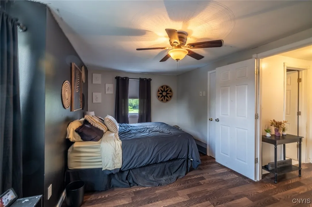 9426 Brewerton Road, Cicero, New York 13029, Cicero, New York 13029, 4 Bedrooms Bedrooms, 10 Rooms Rooms,1 BathroomBathrooms,Residential,For Sale,9426 Brewerton Road, Cicero, New York 13029,S1621454