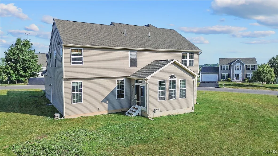 5847 Quarter Moon Drive, Onondaga, New York 13078, Onondaga, New York 13078, 5 Bedrooms Bedrooms, 11 Rooms Rooms,4 BathroomsBathrooms,Residential,For Sale,5847 Quarter Moon Drive, Onondaga, New York 13078,S1621094