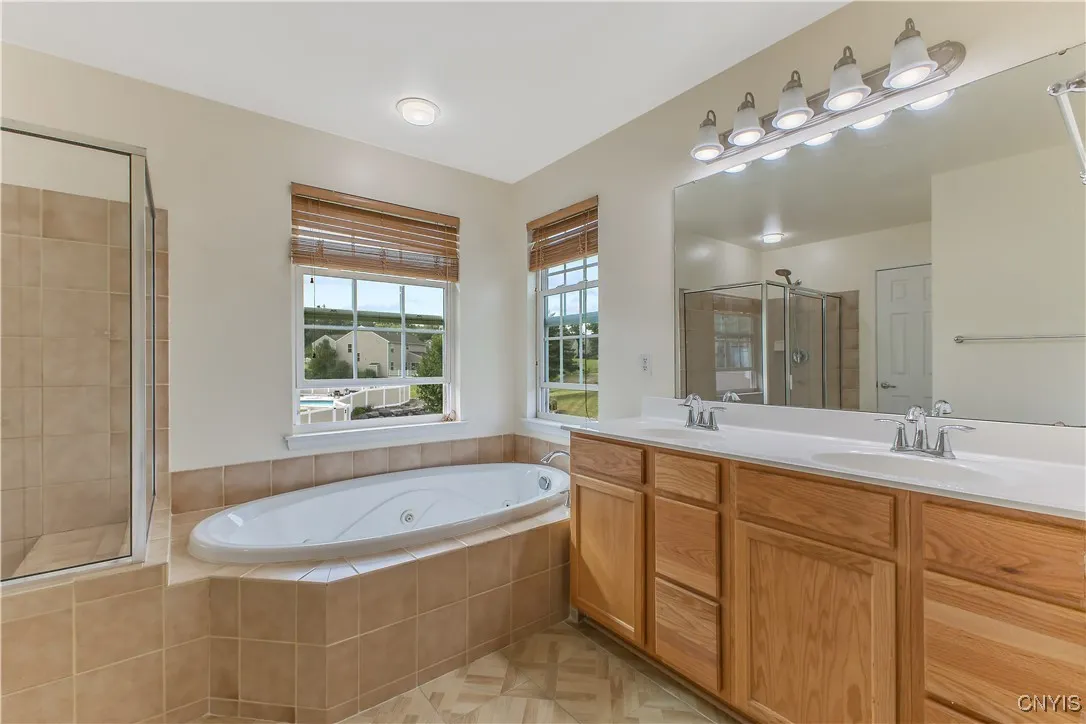 5847 Quarter Moon Drive, Onondaga, New York 13078, Onondaga, New York 13078, 5 Bedrooms Bedrooms, 11 Rooms Rooms,4 BathroomsBathrooms,Residential,For Sale,5847 Quarter Moon Drive, Onondaga, New York 13078,S1621094