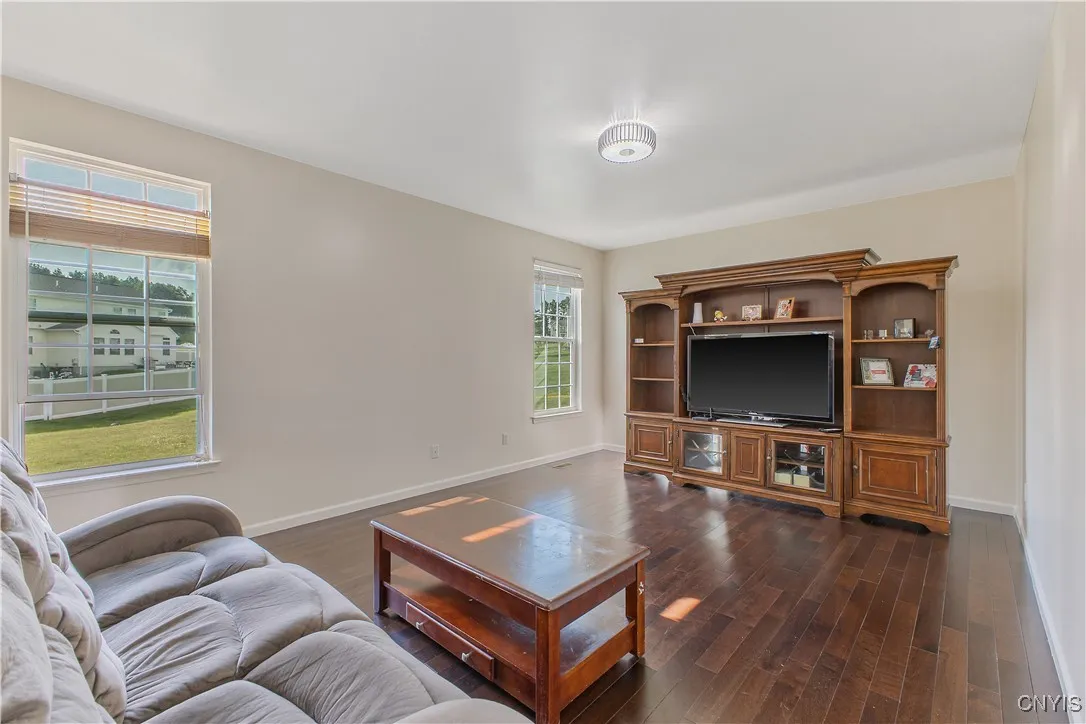 5847 Quarter Moon Drive, Onondaga, New York 13078, Onondaga, New York 13078, 5 Bedrooms Bedrooms, 11 Rooms Rooms,4 BathroomsBathrooms,Residential,For Sale,5847 Quarter Moon Drive, Onondaga, New York 13078,S1621094