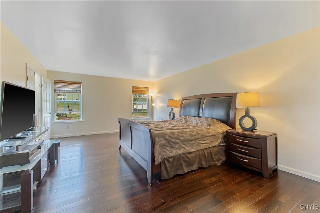 5847 Quarter Moon Drive, Onondaga, New York 13078, Onondaga, New York 13078, 5 Bedrooms Bedrooms, 11 Rooms Rooms,4 BathroomsBathrooms,Residential,For Sale,5847 Quarter Moon Drive, Onondaga, New York 13078,S1621094