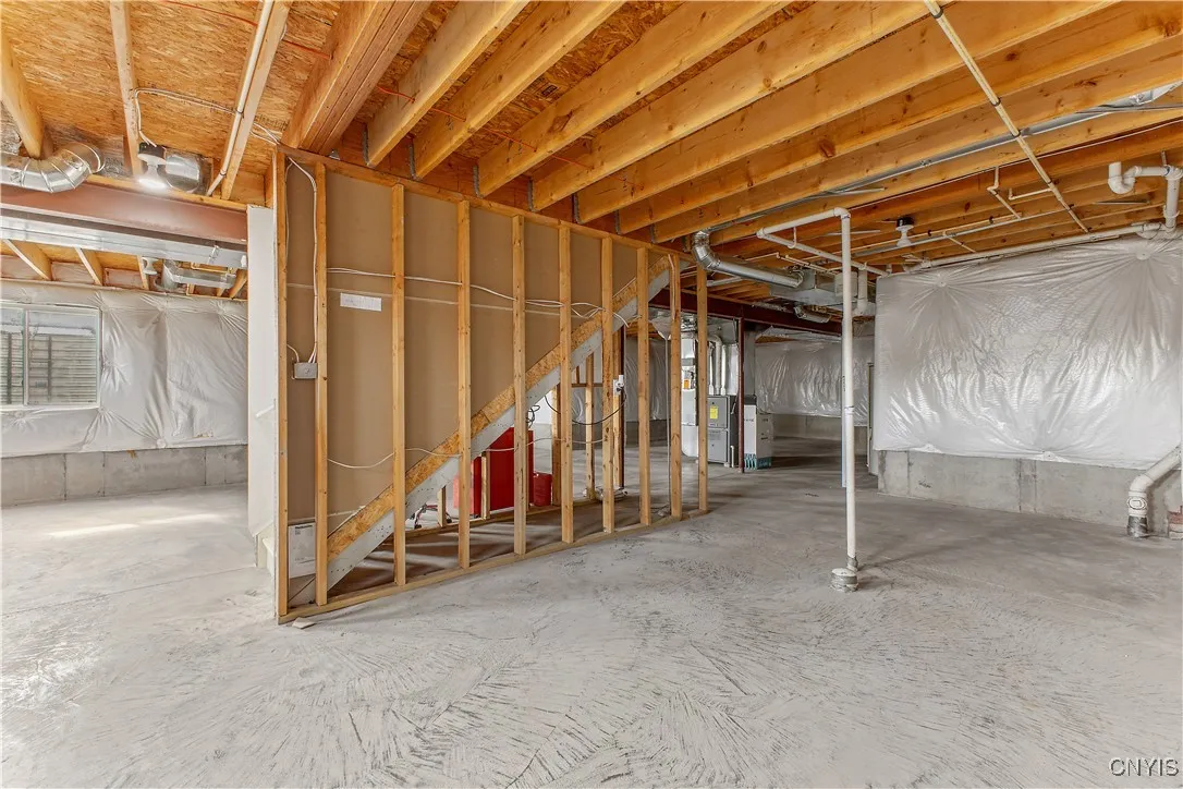 5847 Quarter Moon Drive, Onondaga, New York 13078, Onondaga, New York 13078, 5 Bedrooms Bedrooms, 11 Rooms Rooms,4 BathroomsBathrooms,Residential,For Sale,5847 Quarter Moon Drive, Onondaga, New York 13078,S1621094