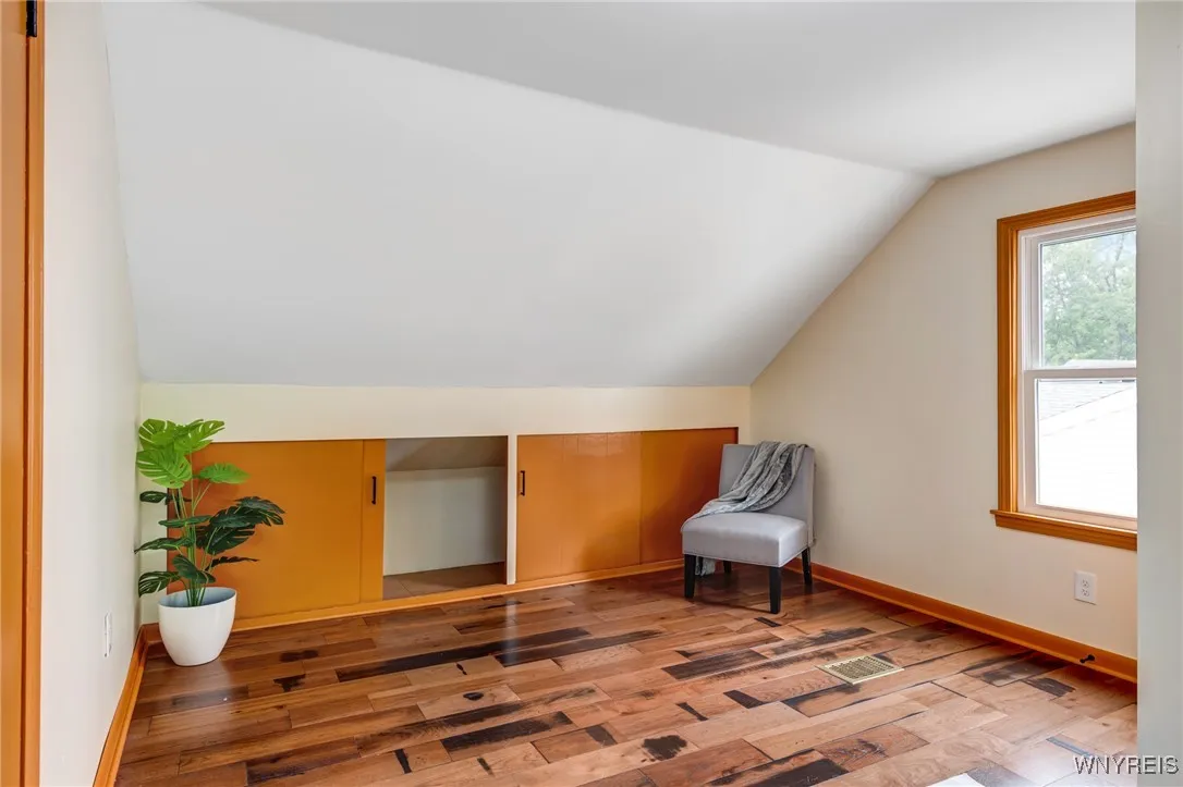 93 Sharon Drive, Tonawanda, New York 14150, Tonawanda, New York 14150, 4 Bedrooms Bedrooms, 6 Rooms Rooms,2 BathroomsBathrooms,Residential,For Sale,93 Sharon Drive, Tonawanda, New York 14150,B1621844