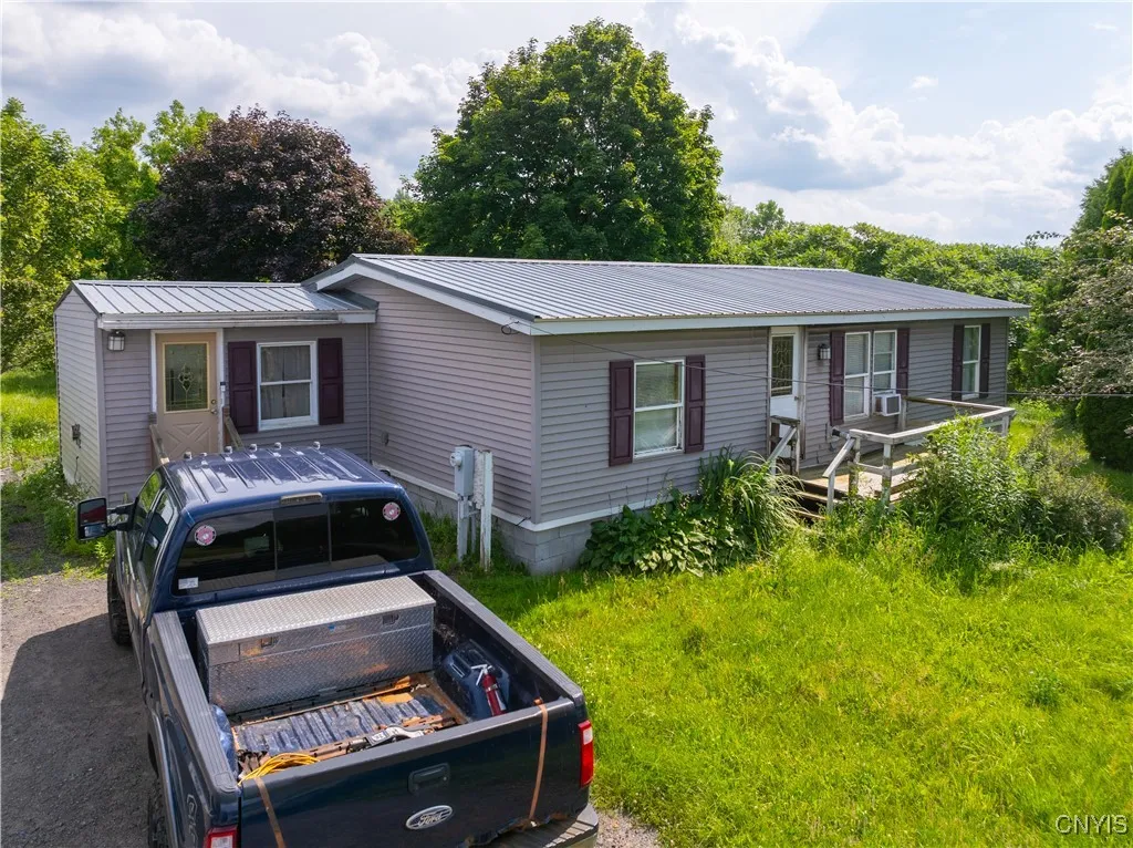984 Shells Bush Road, Herkimer, New York 13350, Herkimer, New York 13350, 3 Bedrooms Bedrooms, 6 Rooms Rooms,1 BathroomBathrooms,Residential,Closed,984 Shells Bush Road, Herkimer, New York 13350,0,S1621845
