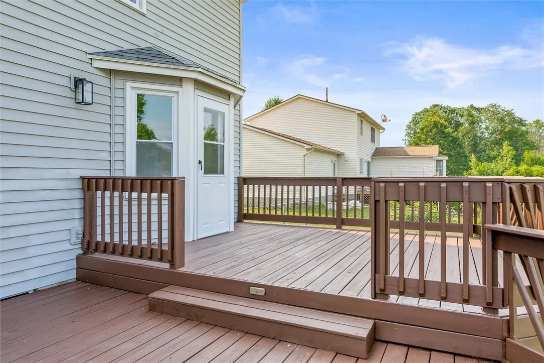 45 Hazel Bark, Gates, New York 14606, Gates, New York 14606, 3 Bedrooms Bedrooms, 9 Rooms Rooms,2 BathroomsBathrooms,Residential,Closed,45 Hazel Bark, Gates, New York 14606,0,R1621479
