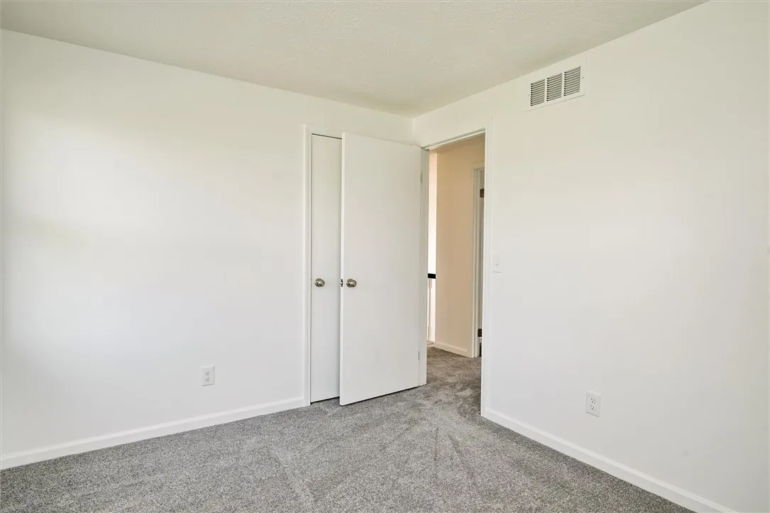 45 Hazel Bark, Gates, New York 14606, Gates, New York 14606, 3 Bedrooms Bedrooms, 9 Rooms Rooms,2 BathroomsBathrooms,Residential,Closed,45 Hazel Bark, Gates, New York 14606,0,R1621479