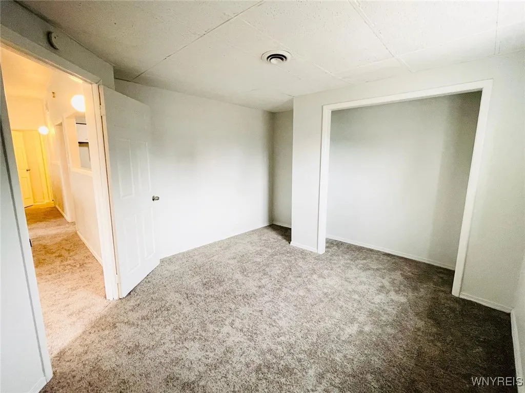 190 Davidson Avenue, Buffalo, New York 14215, Buffalo, New York 14215, 2 Bedrooms Bedrooms, 6 Rooms Rooms,2 BathroomsBathrooms,Residential,For Sale,190 Davidson Avenue, Buffalo, New York 14215,B1621856
