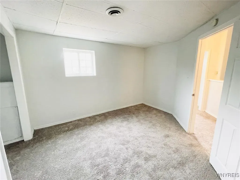 190 Davidson Avenue, Buffalo, New York 14215, Buffalo, New York 14215, 2 Bedrooms Bedrooms, 6 Rooms Rooms,2 BathroomsBathrooms,Residential,For Sale,190 Davidson Avenue, Buffalo, New York 14215,B1621856