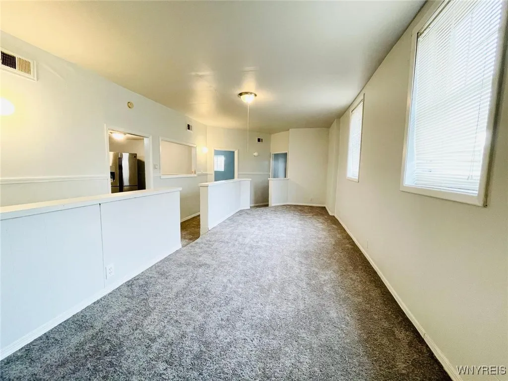 190 Davidson Avenue, Buffalo, New York 14215, Buffalo, New York 14215, 2 Bedrooms Bedrooms, 6 Rooms Rooms,2 BathroomsBathrooms,Residential,For Sale,190 Davidson Avenue, Buffalo, New York 14215,B1621856