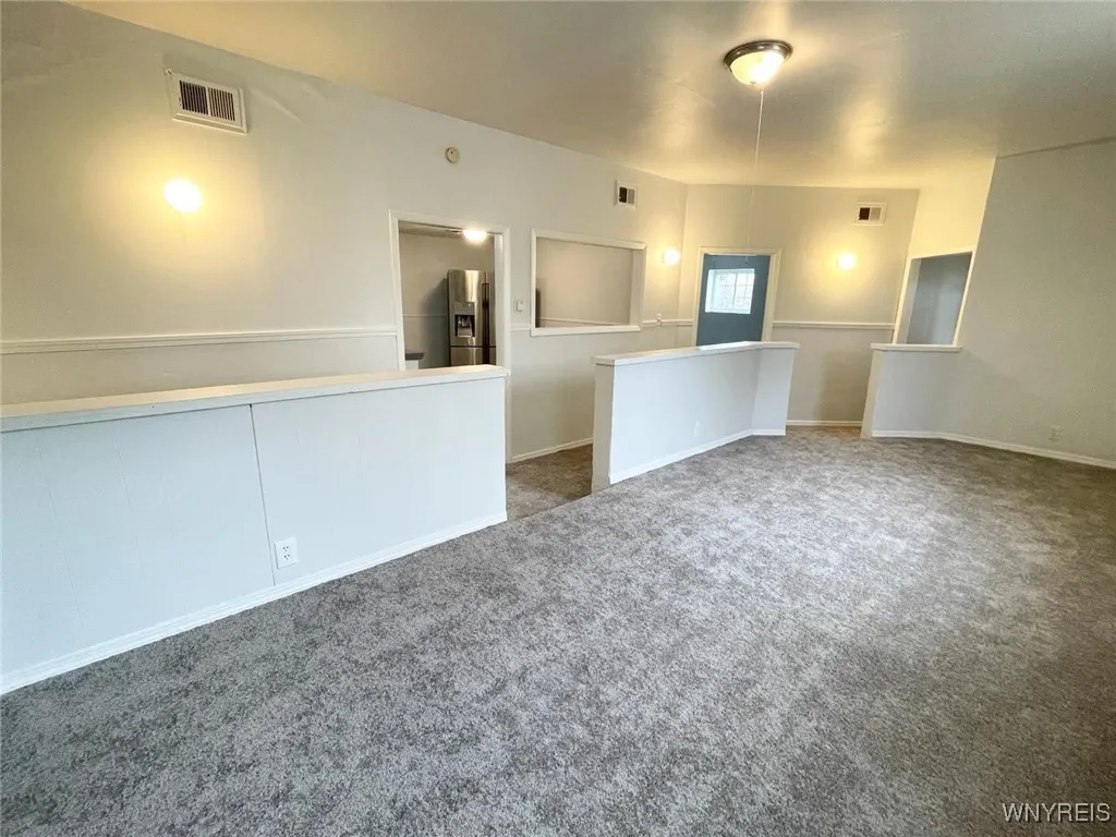 190 Davidson Avenue, Buffalo, New York 14215, Buffalo, New York 14215, 2 Bedrooms Bedrooms, 6 Rooms Rooms,2 BathroomsBathrooms,Residential,For Sale,190 Davidson Avenue, Buffalo, New York 14215,B1621856