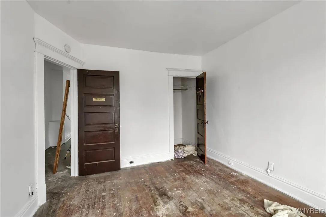 624 Kensington Avenue, Buffalo, New York 14215, Buffalo, New York 14215, 4 Bedrooms Bedrooms, 8 Rooms Rooms,1 BathroomBathrooms,Residential,For Sale,624 Kensington Avenue, Buffalo, New York 14215,B1621487