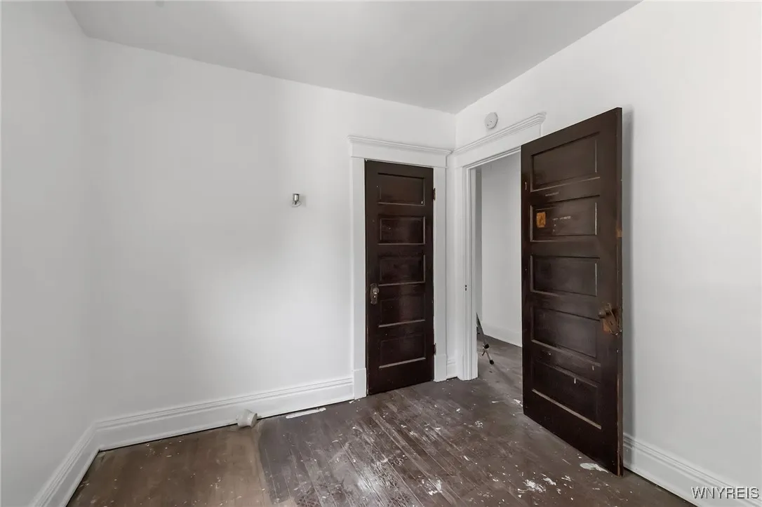 624 Kensington Avenue, Buffalo, New York 14215, Buffalo, New York 14215, 4 Bedrooms Bedrooms, 8 Rooms Rooms,1 BathroomBathrooms,Residential,For Sale,624 Kensington Avenue, Buffalo, New York 14215,B1621487